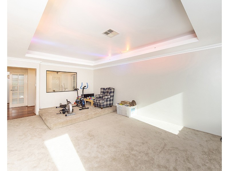 24 Millstream Drive, Southern River WA 6110