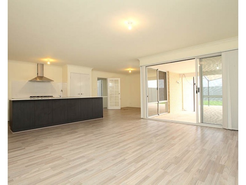 10 Sheehan Way, Byford WA 6122