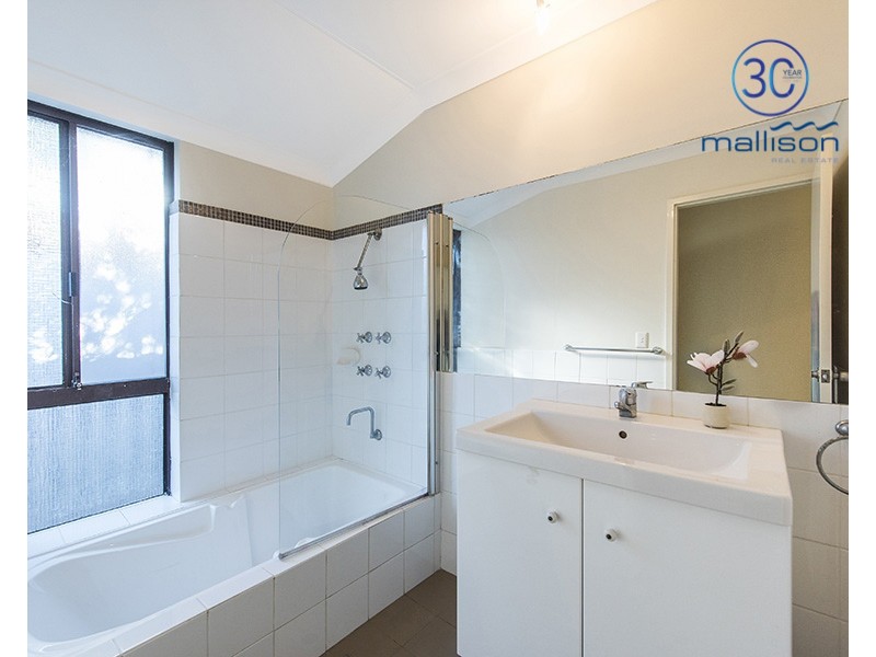 45 Gracechurch Crescent, Leeming WA 6149