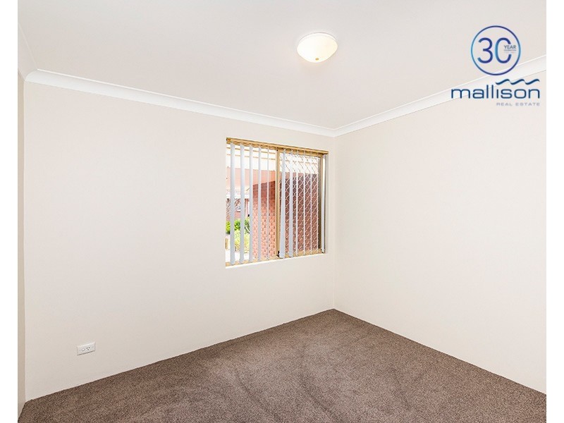 2/9 Dewey Street, Shelley WA 6148