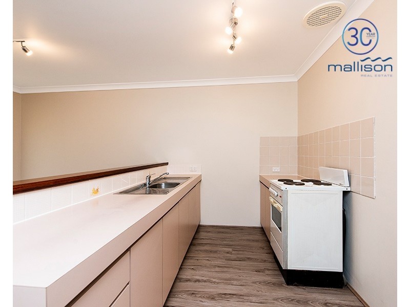 2/9 Dewey Street, Shelley WA 6148