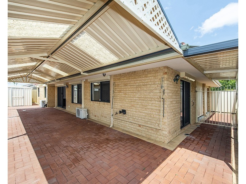 4/262 High Road, Riverton WA 6148