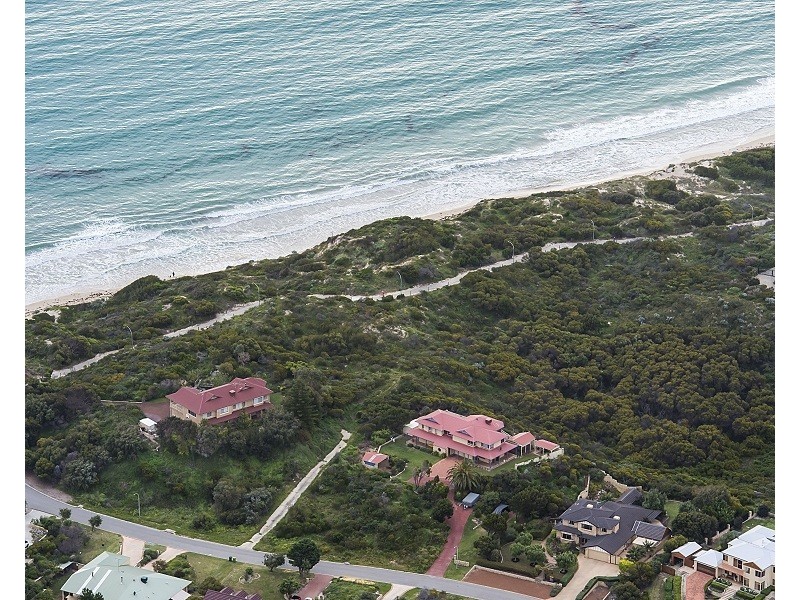 7 Lorient Close, Warnbro WA 6169