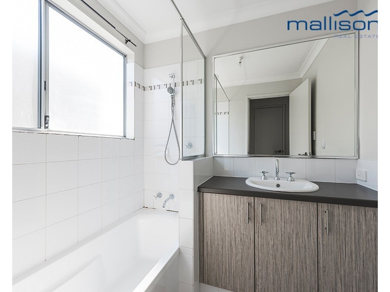 28/158 George Street, Queens Park WA 6107