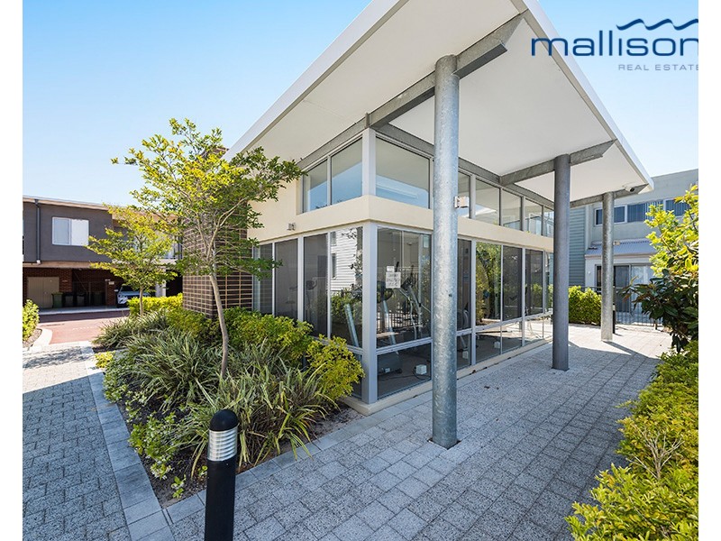 28/158 George Street, Queens Park WA 6107