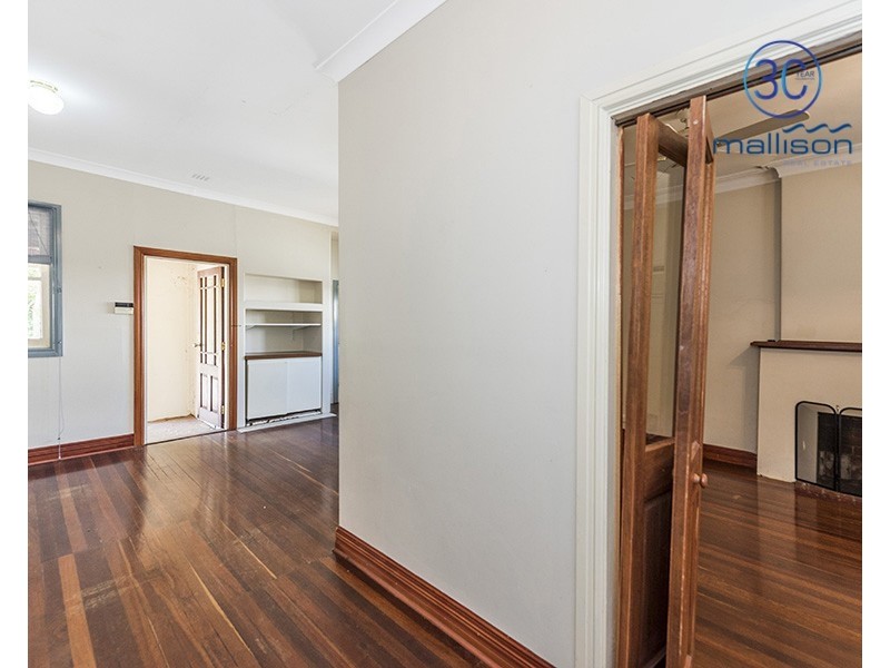 113 Fitzroy Raod, Rivervale WA 6103
