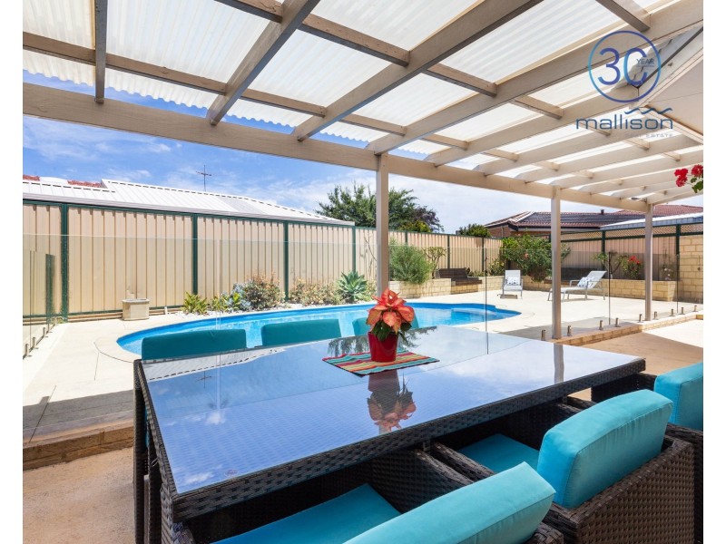 6 Sundew Place, Thornlie WA 6108