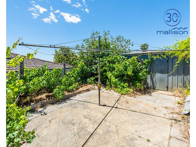 14 Bersica Court, Kardinya WA 6163