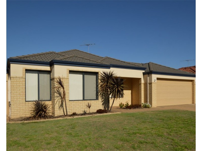 38A Pennlake Drive, Spearwood WA 6163