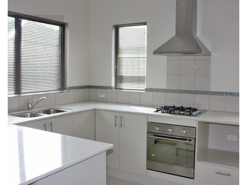 17 Times Street, Harrisdale WA 6112