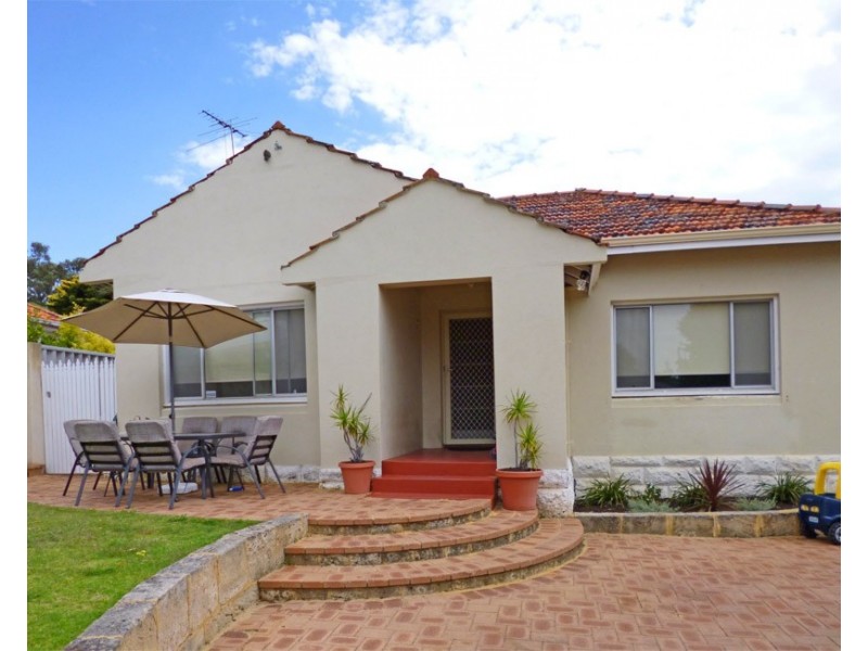 69 Reynolds Road, Mount Pleasant WA 6153