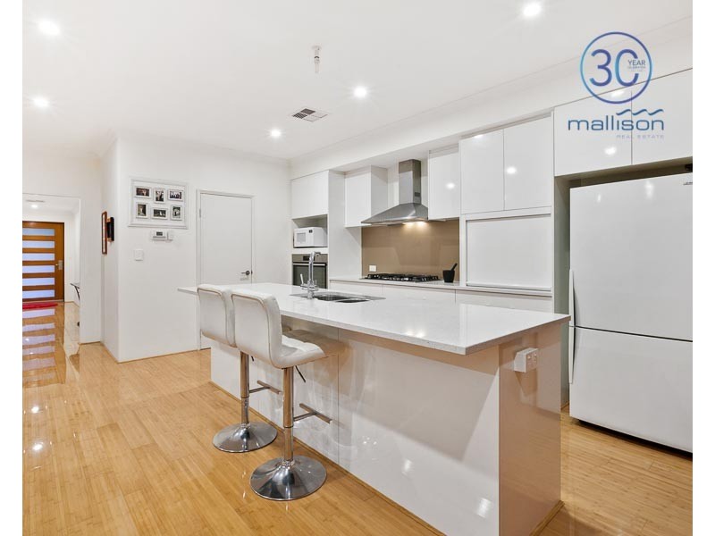 37 Rossiter Avenue, Piara Waters WA 6112