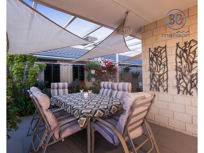 37 Rossiter Avenue, Piara Waters WA 6112