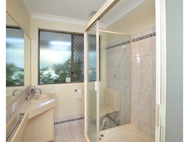 68 Sandpiper Loop, Yangebup WA 6164