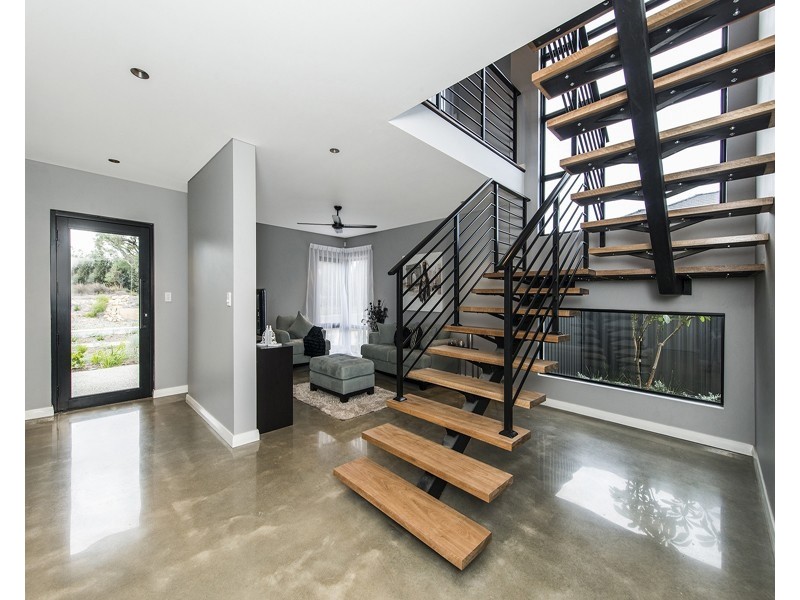 17 Cilantro Parkway, Banjup WA 6164