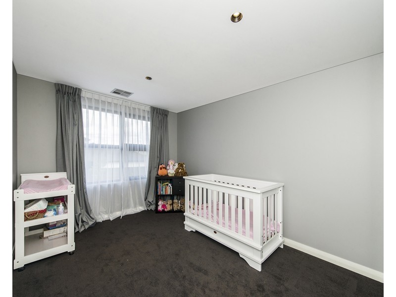 17 Cilantro Parkway, Banjup WA 6164
