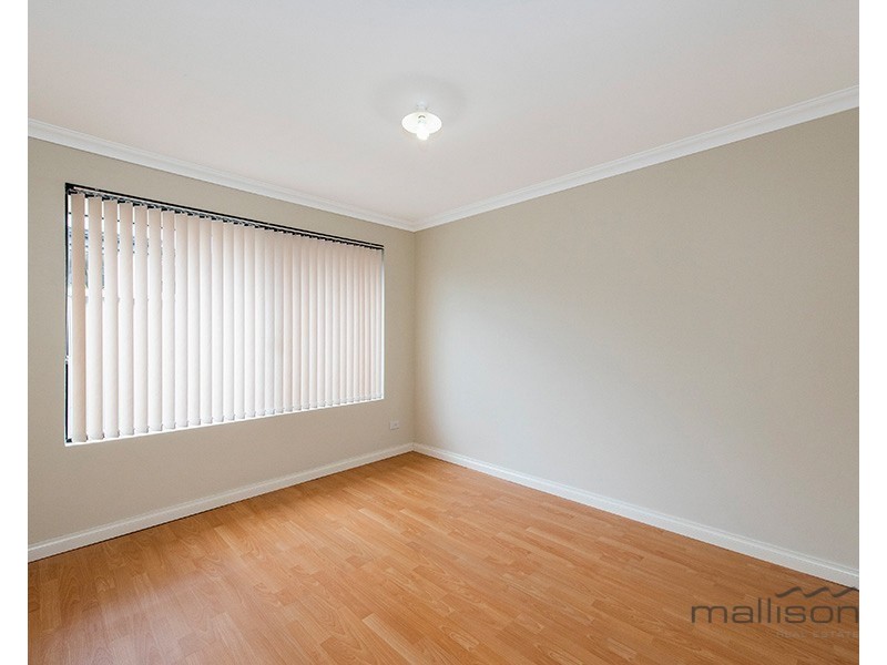 17 Dennis Way, Canning Vale WA 6155