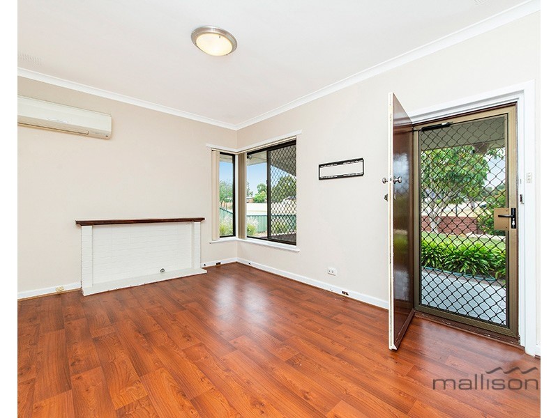 8 Mamillius Street, Coolbellup WA 6163