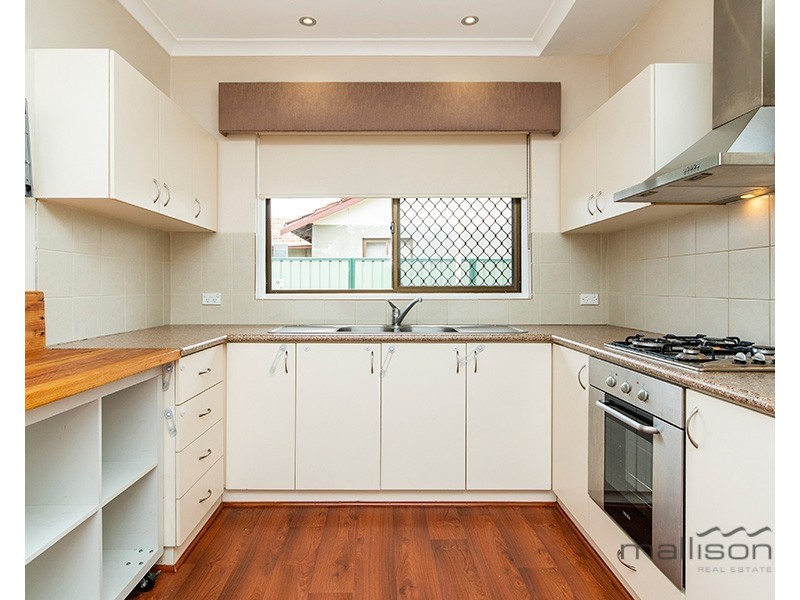8 Mamillius Street, Coolbellup WA 6163
