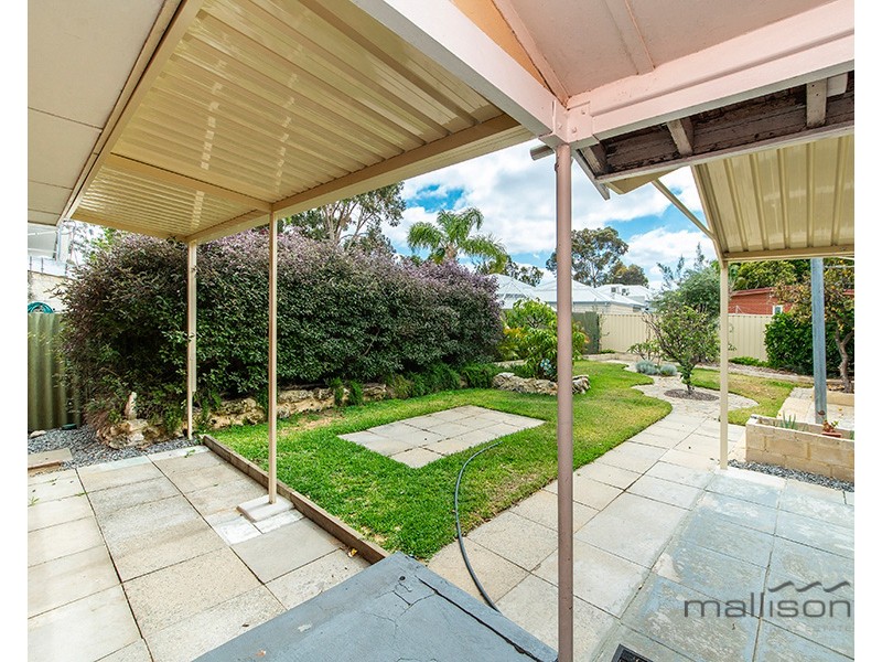 8 Mamillius Street, Coolbellup WA 6163