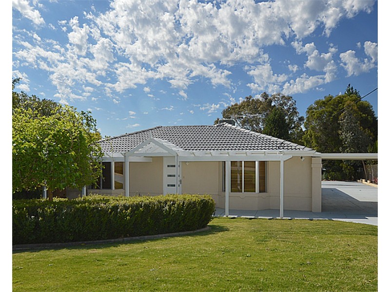 22 Ranford Street, Kelmscott WA 6111