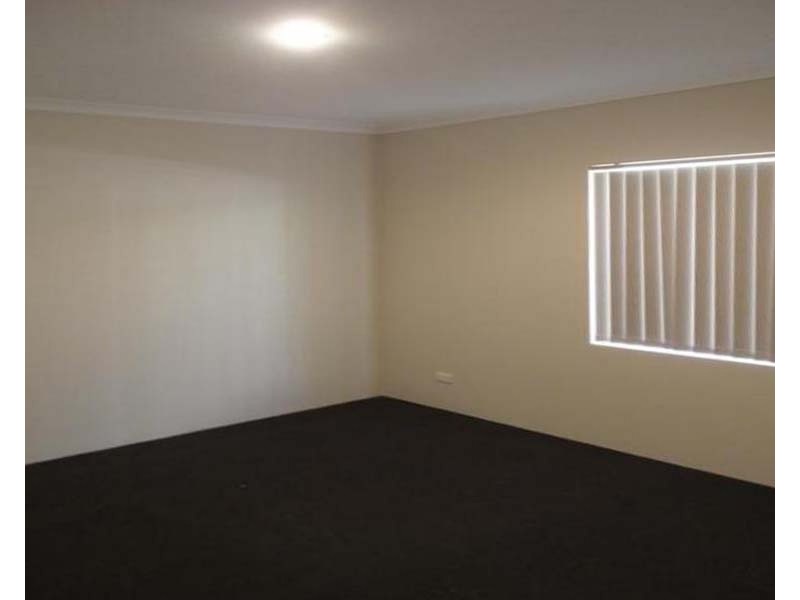 21 Weld Street, Rockingham WA 6168