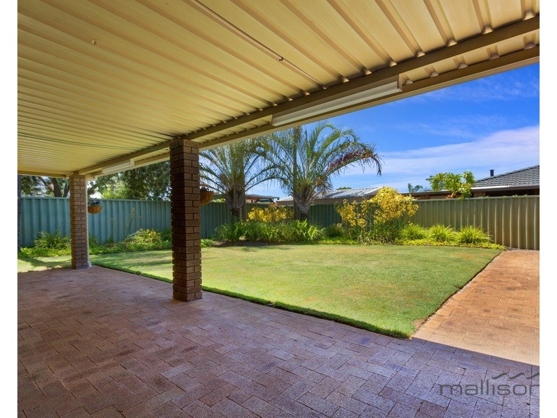 37 Pioneer Drive, Thornlie WA 6108