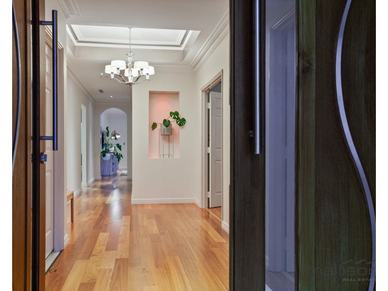 31 Oakleigh Pass, Harrisdale WA 6112