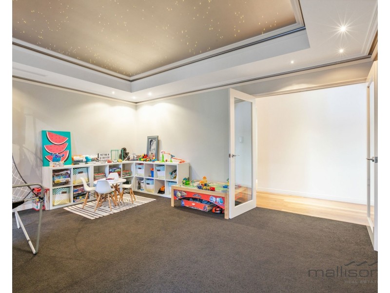 31 Oakleigh Pass, Harrisdale WA 6112