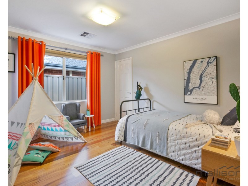 31 Oakleigh Pass, Harrisdale WA 6112