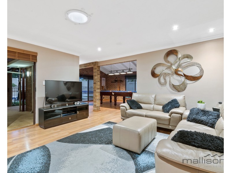 63 Sanderling Drive, Thornlie WA 6108