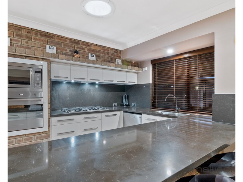 63 Sanderling Drive, Thornlie WA 6108