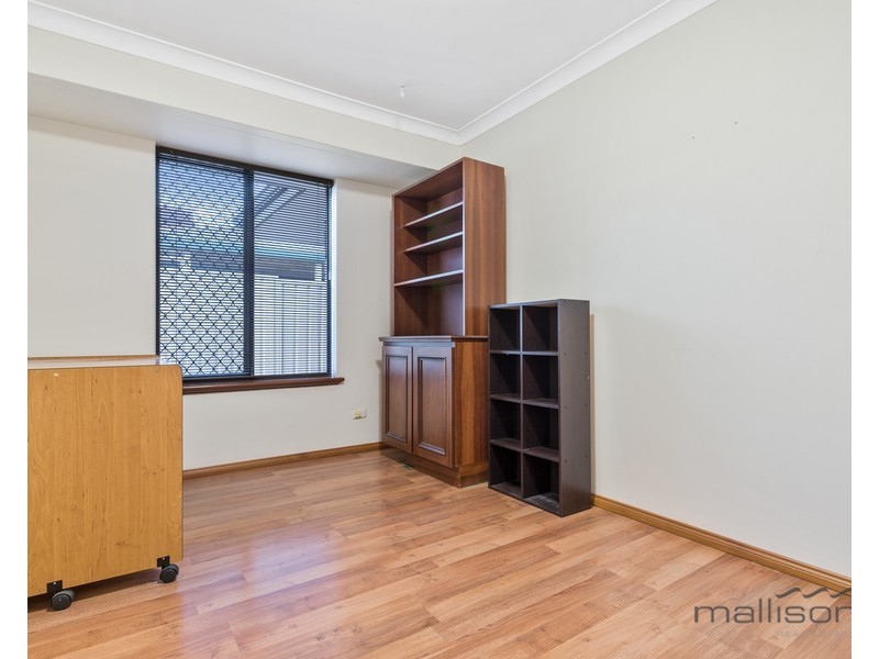 63 Sanderling Drive, Thornlie WA 6108