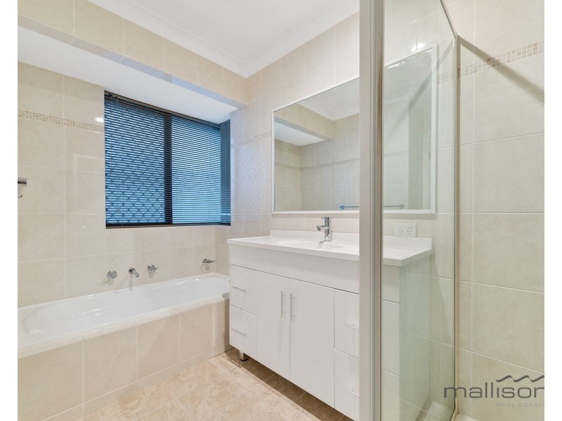 63 Sanderling Drive, Thornlie WA 6108