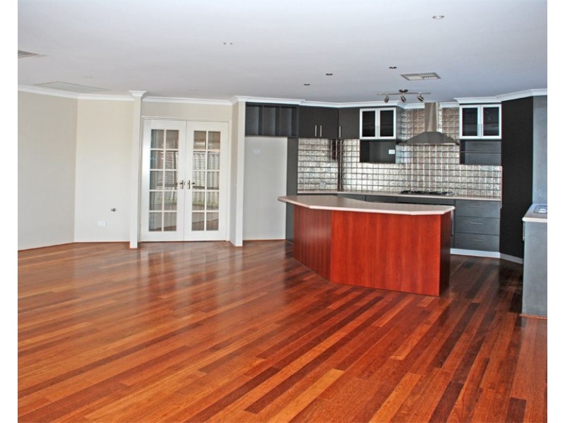 40 Carlton Loop, Canning Vale WA 6155
