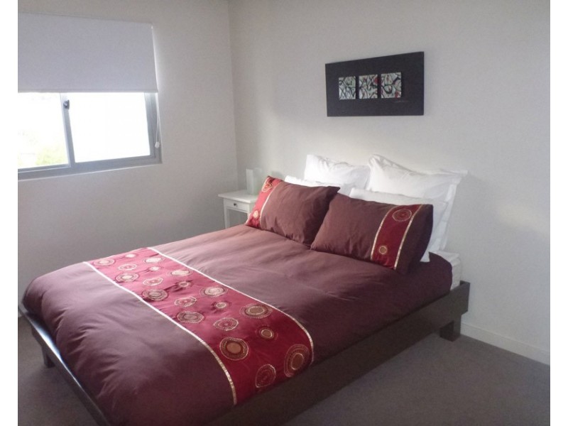 5/6 Ibera Way, Success WA 6164