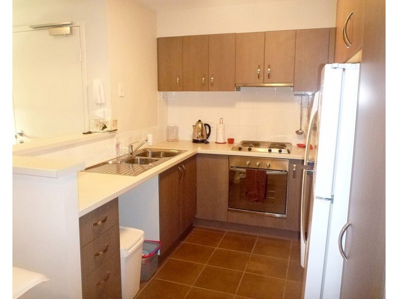 5/6 Ibera Way, Success WA 6164