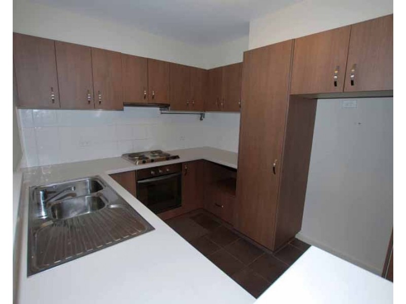 5/6 Ibera Way, Success WA 6164