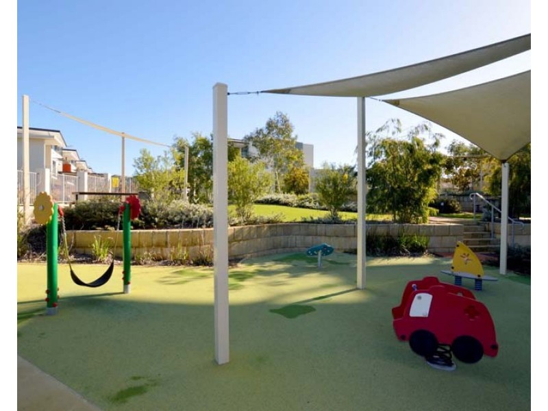 5/6 Ibera Way, Success WA 6164