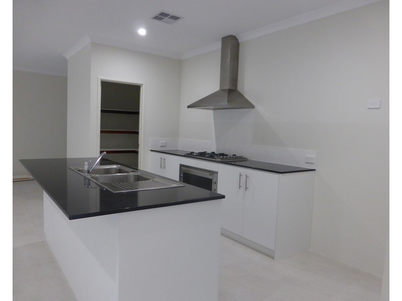 60 Campine Drive, Southern River WA 6110