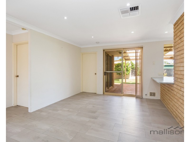 4 Kettering Way, Huntingdale WA 6110