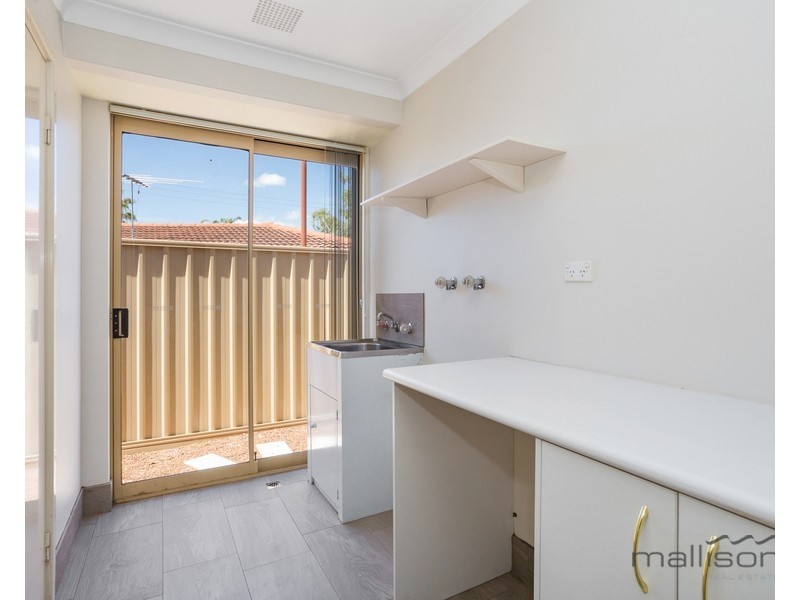 4 Kettering Way, Huntingdale WA 6110