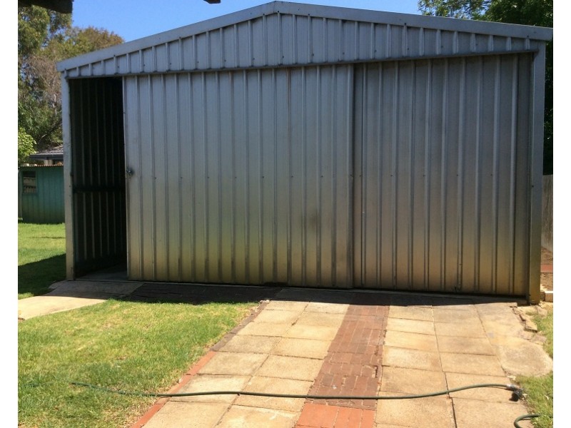 27 South Street, Kardinya WA 6163