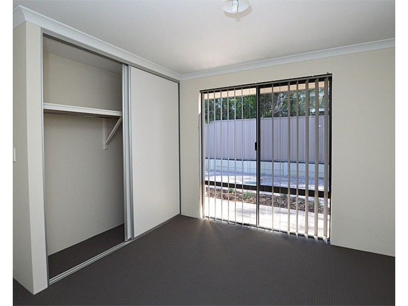 2/6 Fletching Street, Balga WA 6061