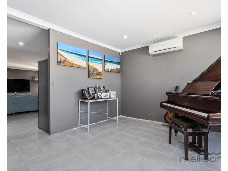 47 Chiltern Avenue, Brookdale WA 6112