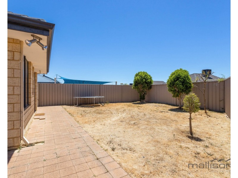 47 Chiltern Avenue, Brookdale WA 6112