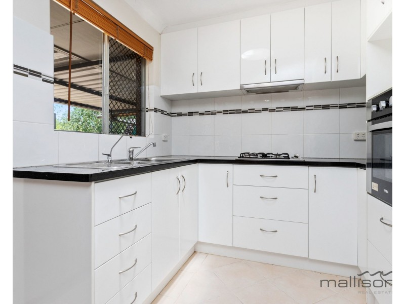 4 Greenwood Court, Kelmscott WA 6111