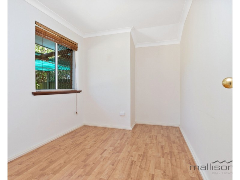 4 Greenwood Court, Kelmscott WA 6111