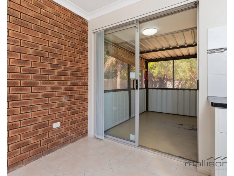 4 Greenwood Court, Kelmscott WA 6111