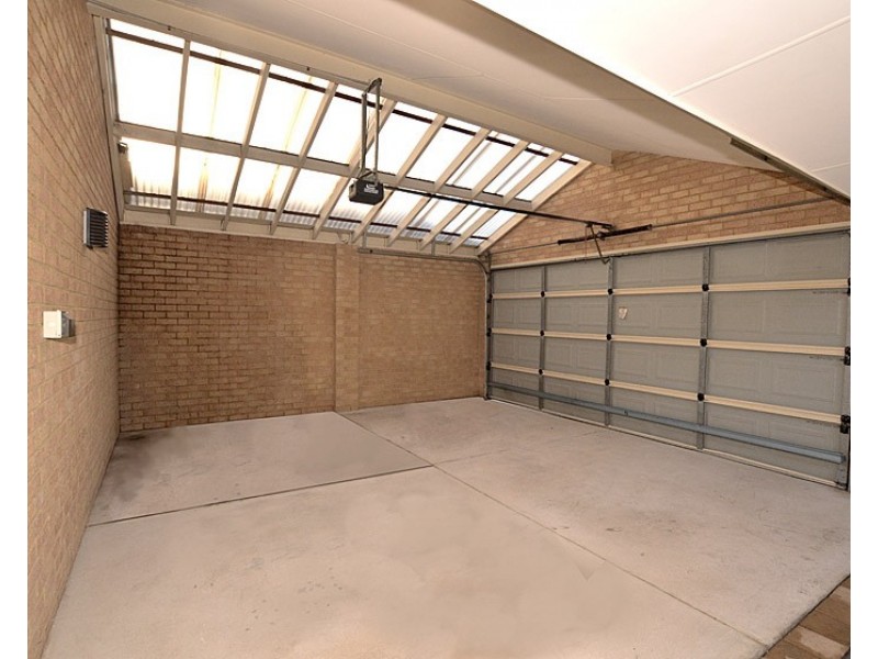 1B Ungaroo Road, Westminster WA 6061